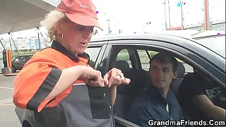 848 mommy porn videos